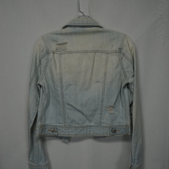 Women's Mudd Distressed Jean Jacket size Medium - Picture 7 of 7